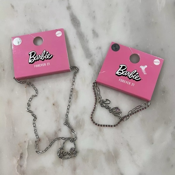 Barbie necklace and bracelet 2024 New 💖💖💖 - Picture 1 of 3